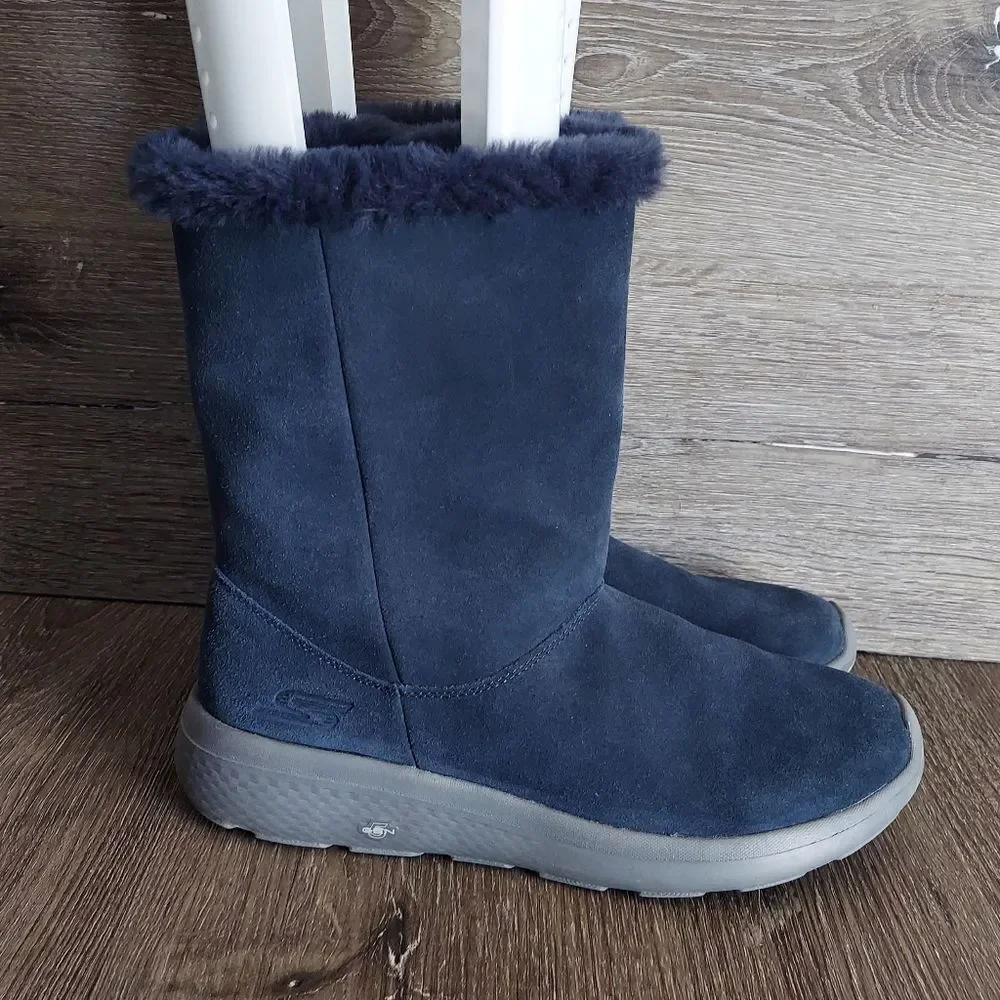 Skechers Goga Mat Comfort Navy Blue Suede Faux Fur Lined Winter Boots Size 10